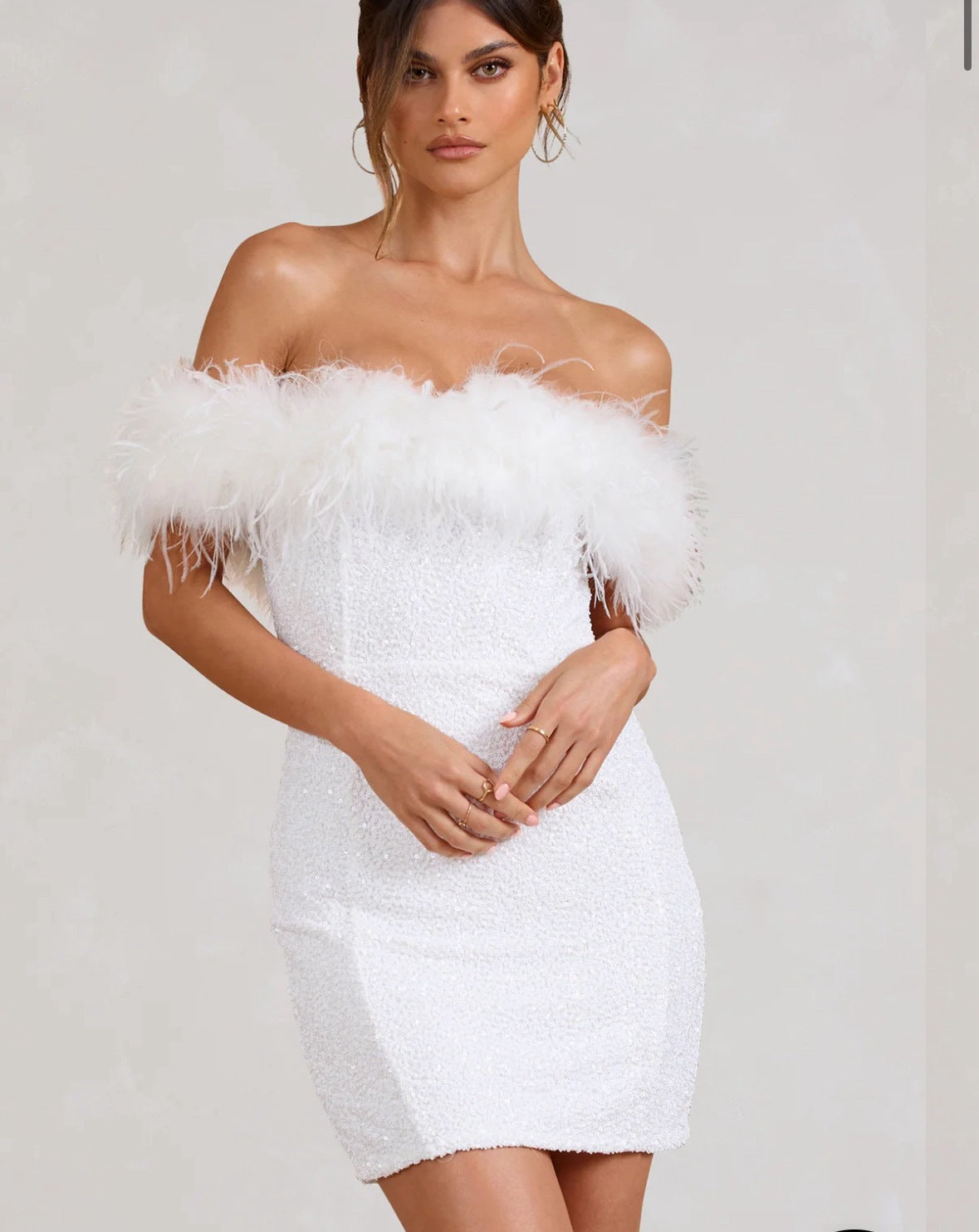 Federbesetztes Minikleid Pailletten Off-Shoulder Partykleid
