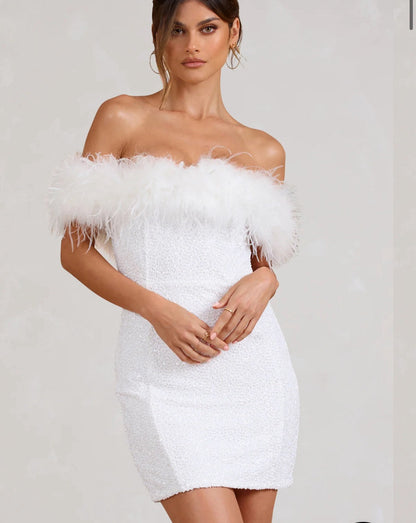 Federbesetztes Minikleid Pailletten Off-Shoulder Partykleid