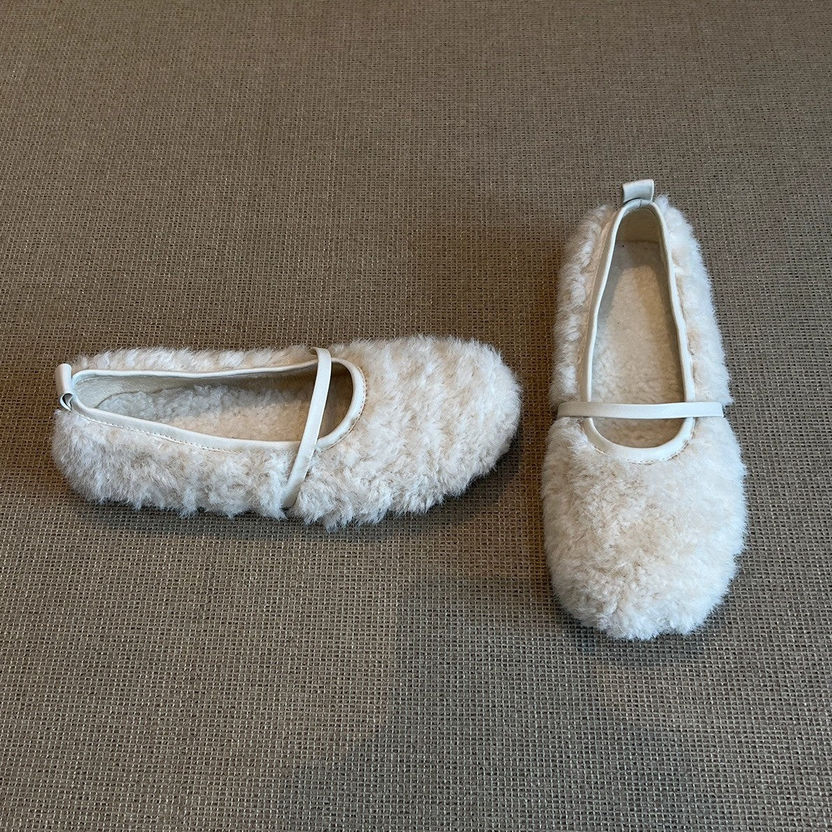 Damen Hausschuhe Flauschig Warm mit Riemchen