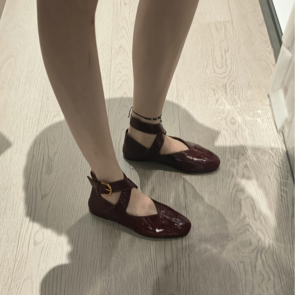 Damen Ballerinas Glänzend Lack Schlaufen Riemen Modisch