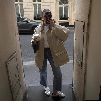 Damen Oversized Jacke Groß geschnitten Mit vielen Taschen