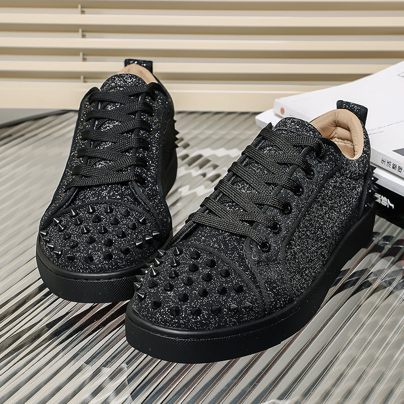 Damen Sneaker Sportlich Nieten-Design Trendschuhe