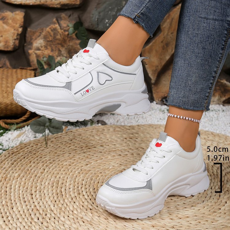 Damen Sneaker Sportlich Herz Applikation Trendy