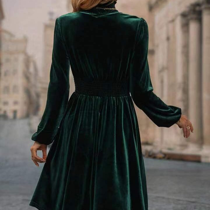 Elegantes Damen Samtkleid Langärmlig Hochgeschlossen