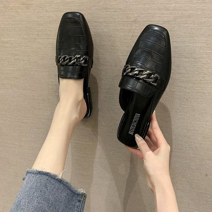 Elegante Damen Slingback Schuhe mit Ketten Detail