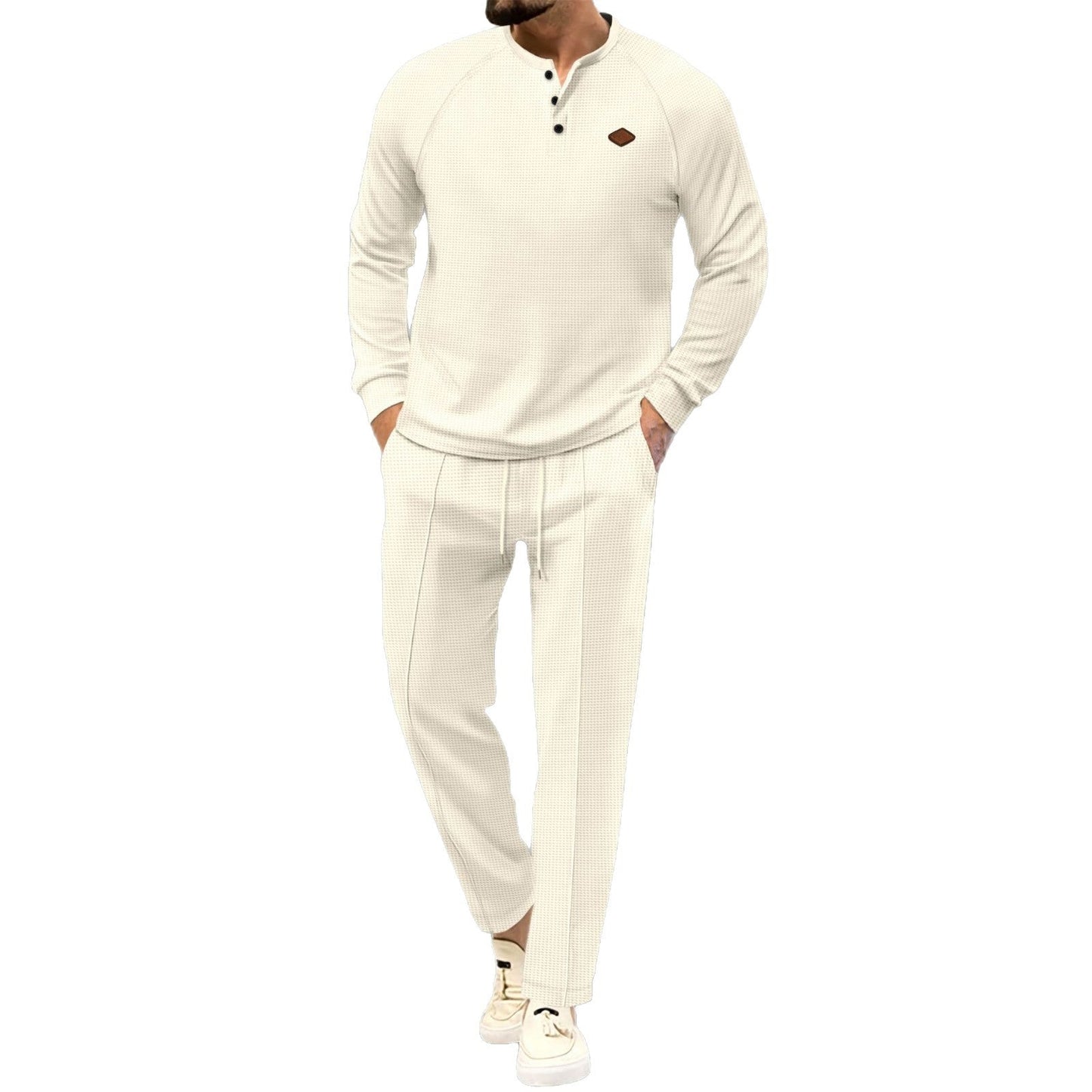Herren Langarmshirt mit Knöpfen und elegante Jogginghose