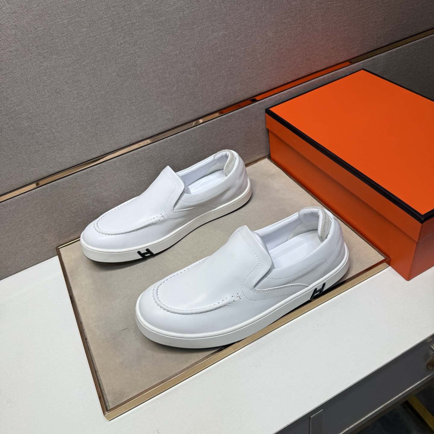 Damen Sneaker Slip-On Elegant Bequem Komfortschuh - BerlinGlamour