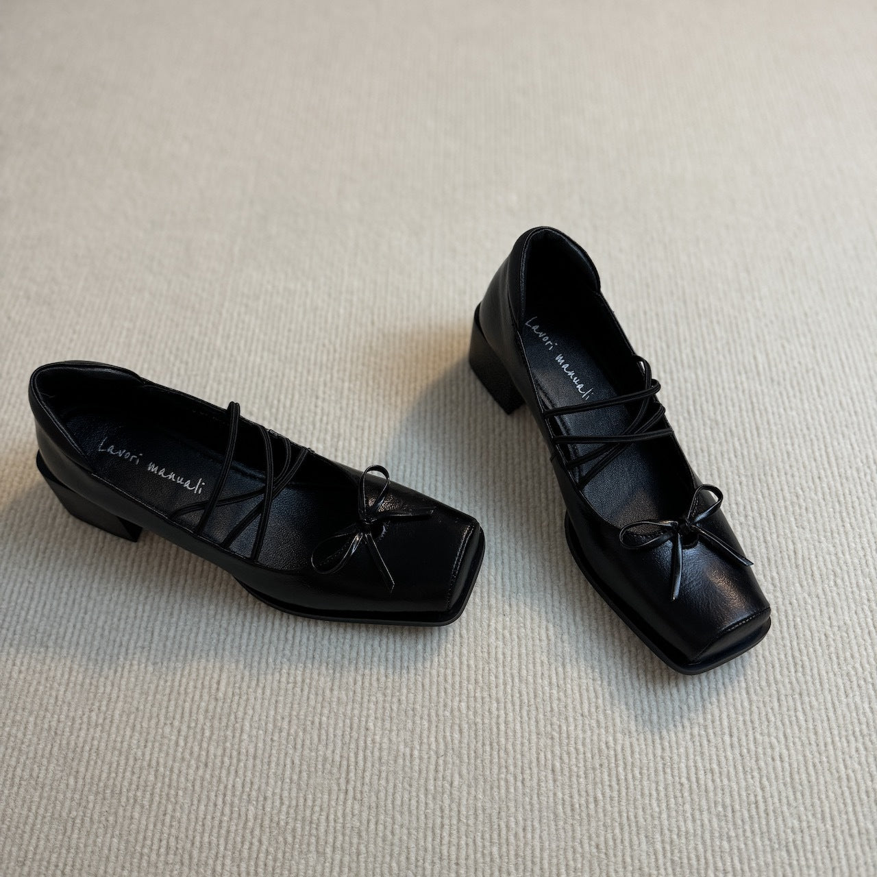 Damen Ballerinas Elegante Schnürung Schleifen Detail