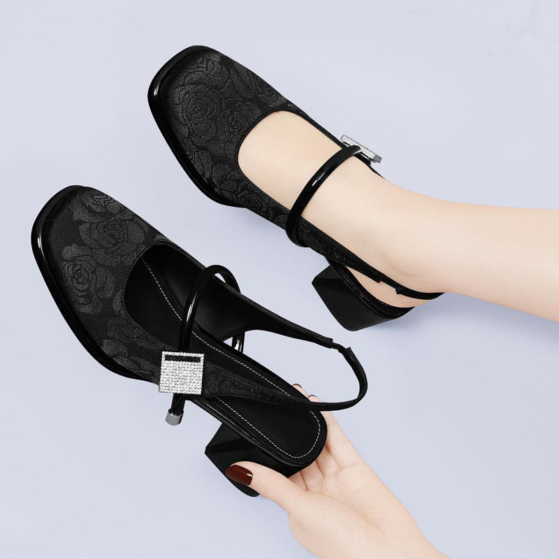 Damen Slingback Pumps Komfort Blockabsatz Schmuckdetail - BerlinGlamour