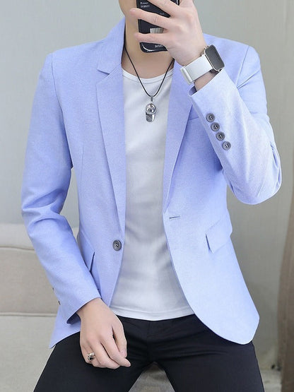 Moderne Blazer mit schmalem Schnitt und feinem Material, BerlinGlamour.