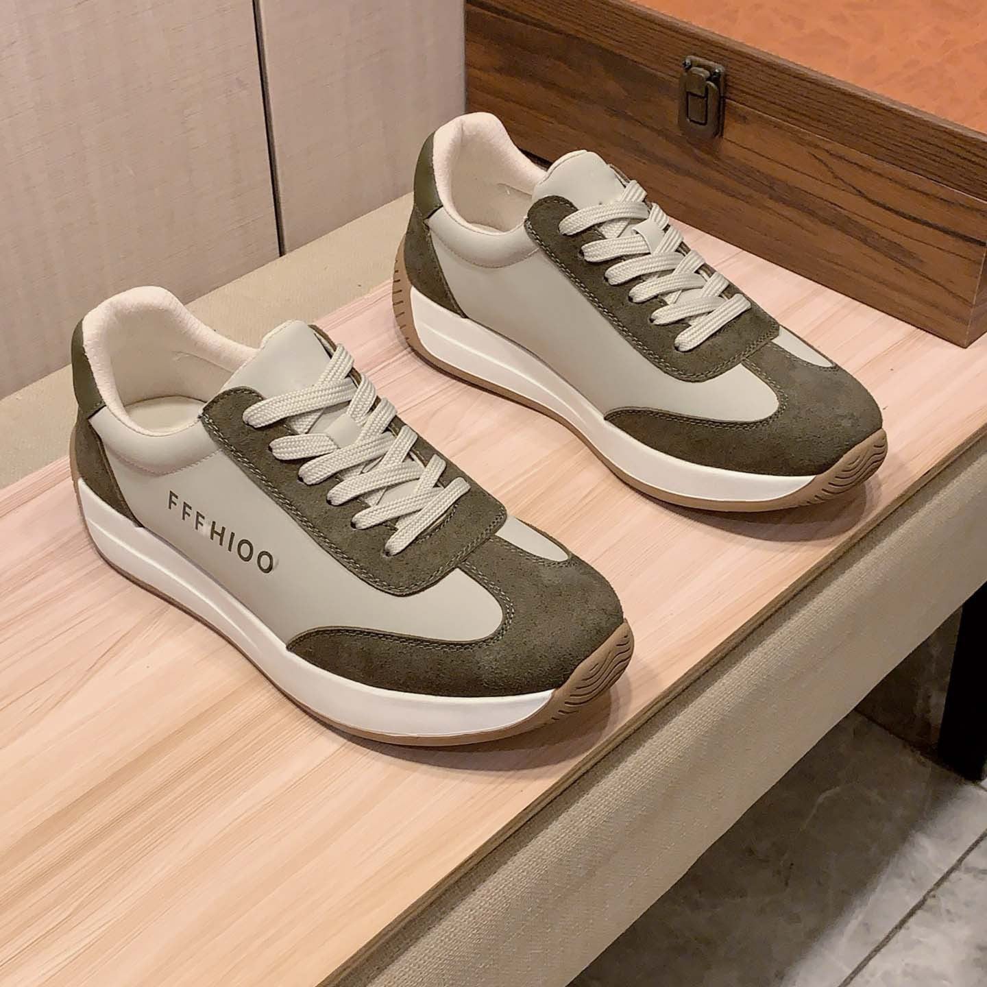 Damen Sneaker Atmungsaktiv Rutschfest Stylisch - BerlinGlamour