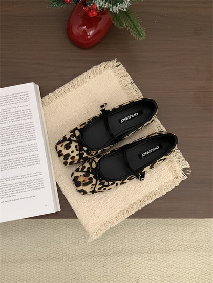 Damen Ballerinas Blumenmuster Elegant mit Riemen