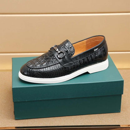 Damen Slipper Mokassin Leder Optik Krokodil Schwarz Elegант