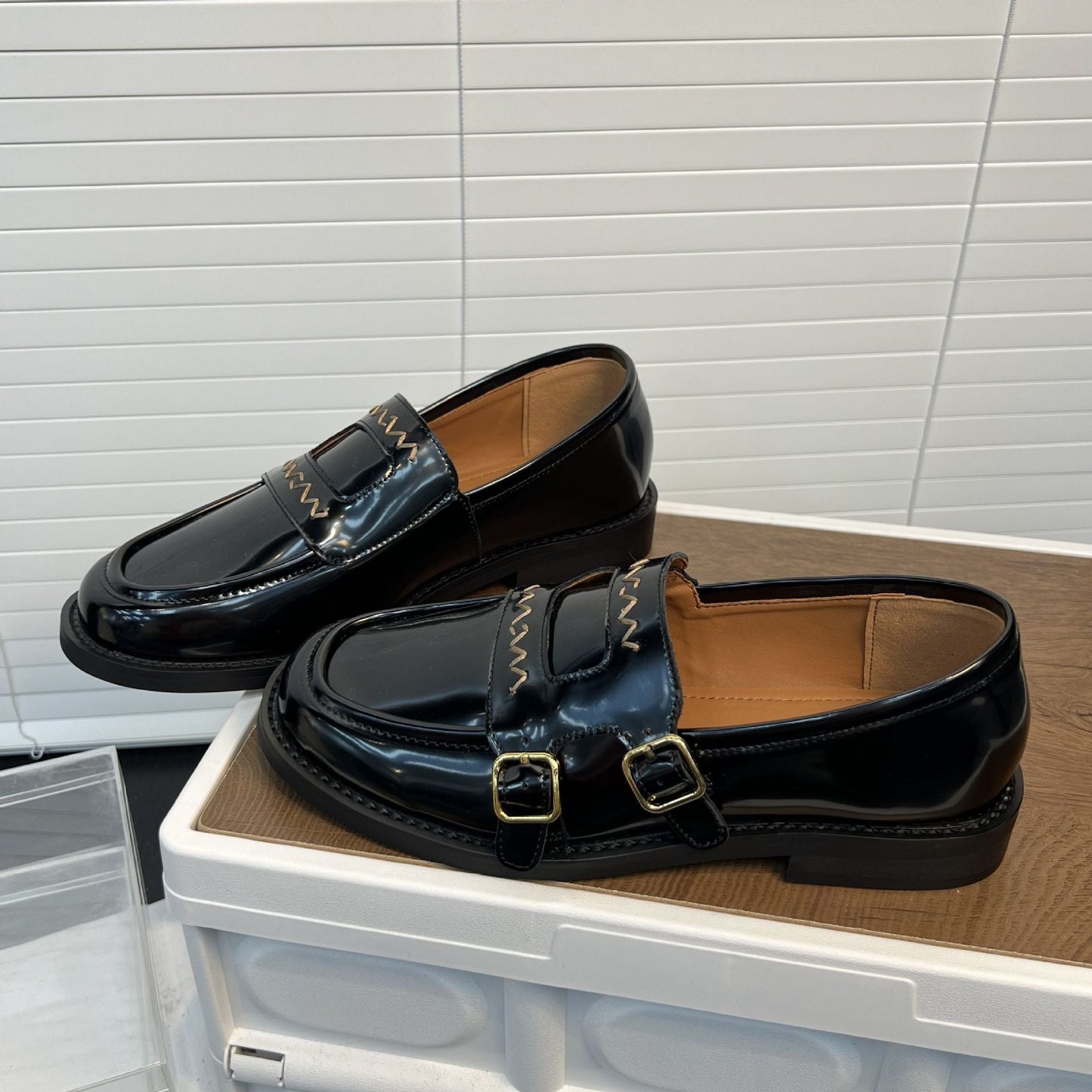 Damen Mokassins Elegante Schnallen Schuhe Schwarz Mode