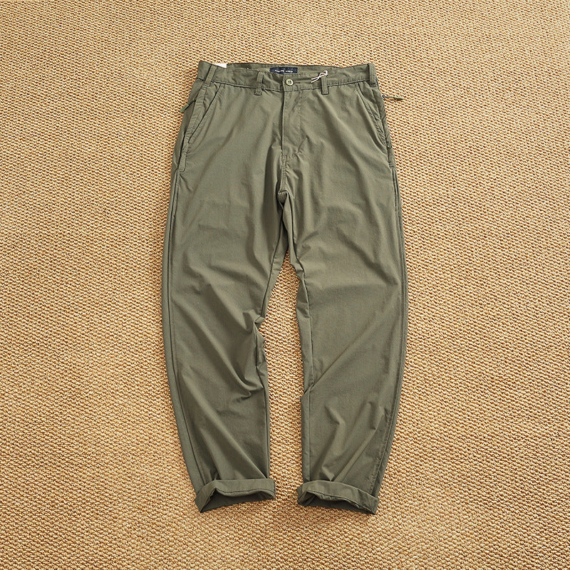 Herren Chino-Hose mit elastischem Bund und praktischen Eingrifftaschen BerlinGlamour ist ein Produkt, das ich gerne in meinem Online-Shop anbieten würde. Der Name Herren Chino-Hose