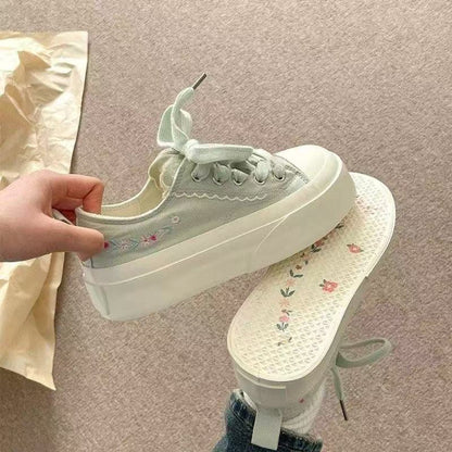 Damen Sneaker Plateau mit Blumen Applikationen atmungsaktiv