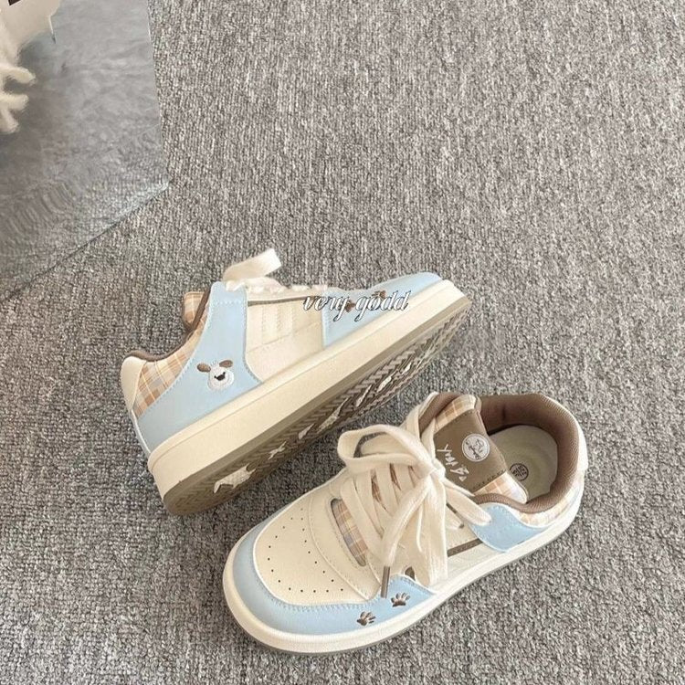 Damen Sneaker Modisch mit Details und Weichem Innenleben