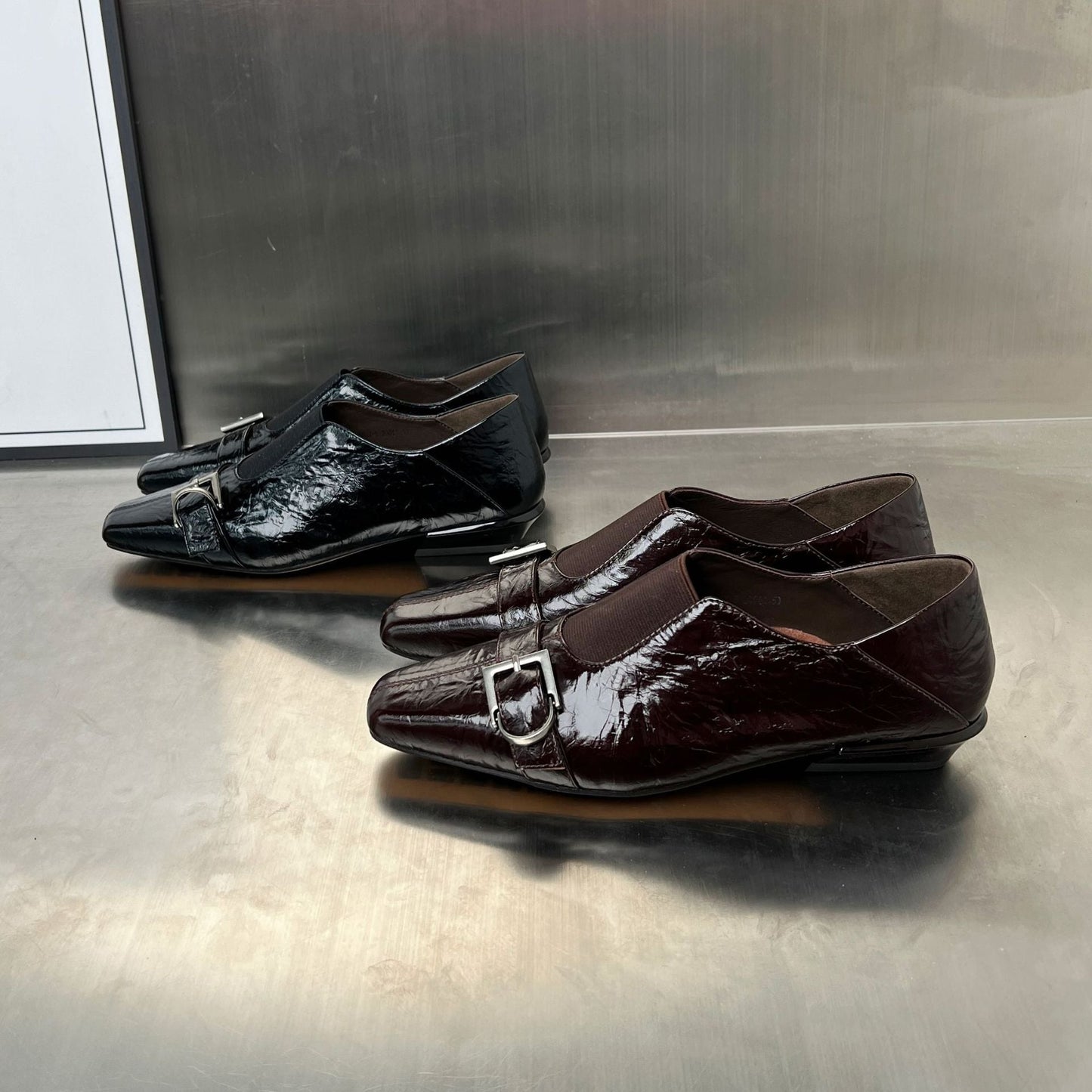 Damen Slipper Elegante mit Schnallenverschluss und Weichem Innenfutter