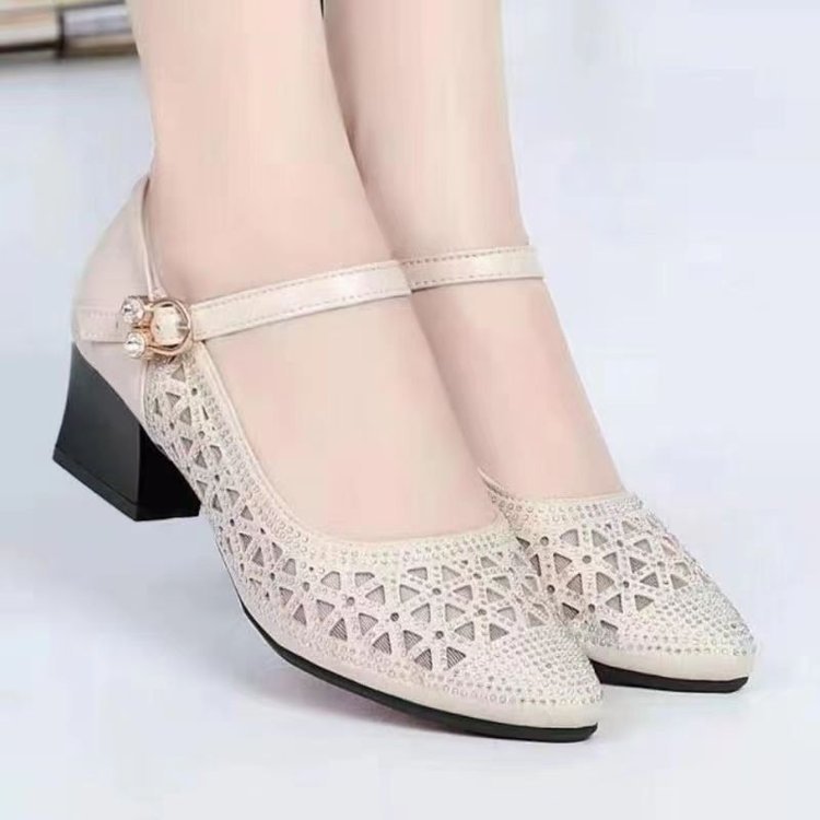 Damen Pumps Elegant Schimmernde Akzente Mit Riemen