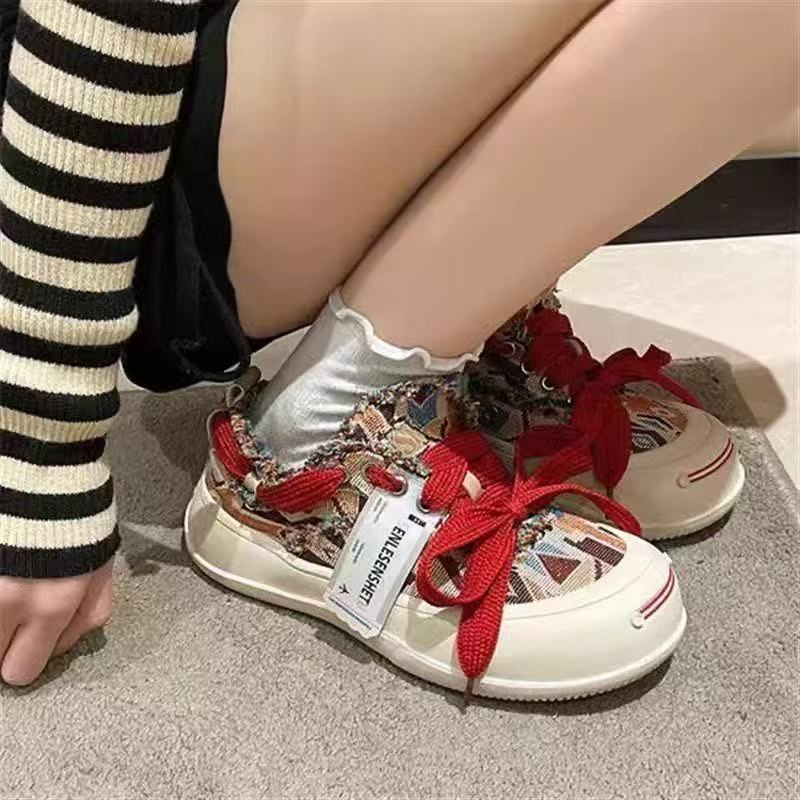 Damen Sneaker Modisch Gefranst Schnürsystem