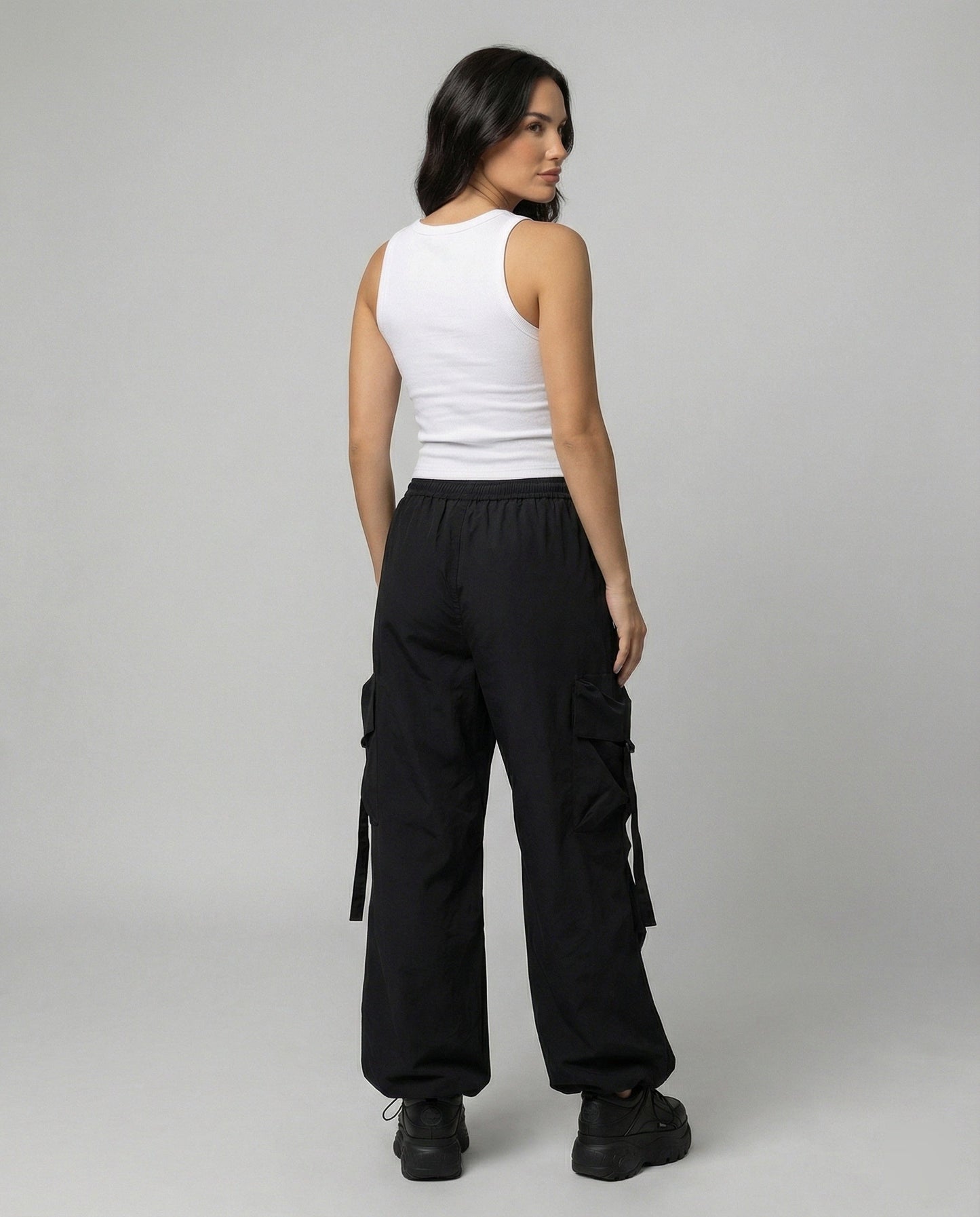 Weite Damen Cargo-Hose mit Elastikbund und Kordelzug
