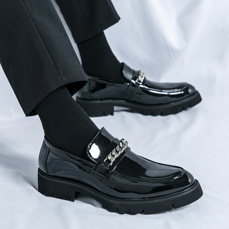 Damen Mokassins Elegant Stilvolle Schuhe mit Ketten-Detail - BerlinGlamour