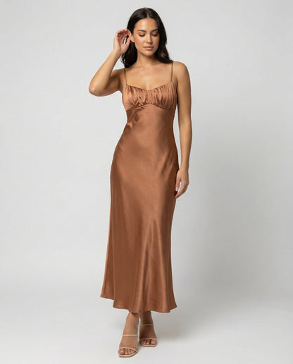 Damen Maxikleid Satin mit Spaghettiträgern Elegant - BerlinGlamour