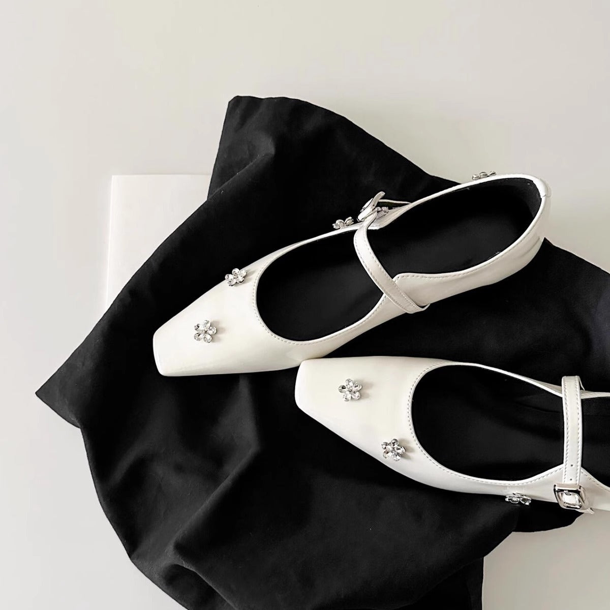 Damen Ballerinas Elegant mit Blumenapplikationen