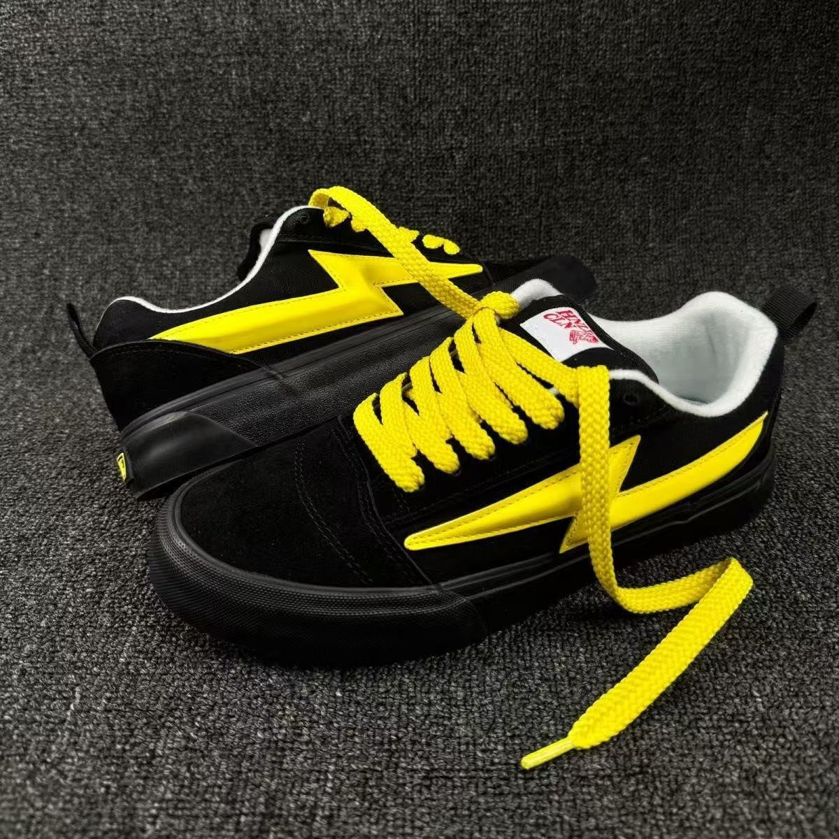 Damen Sneaker Sportlich Laufschuhe Blitz Design