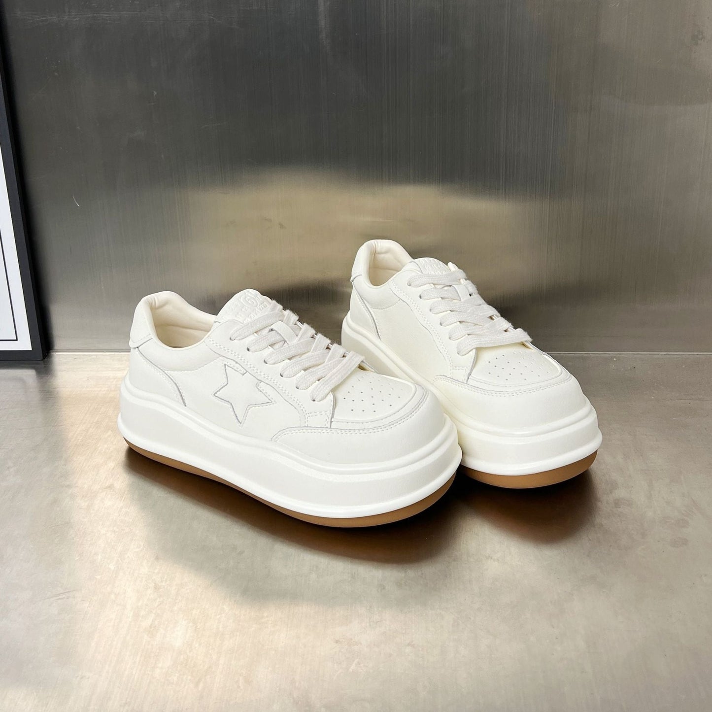Damen Sneaker Sportlich mit Wedgesohle und Sternenmuster