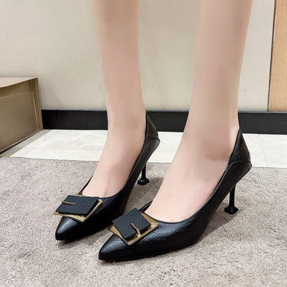 Damen Pumps Elegante High Heels mit Schmuckdetail