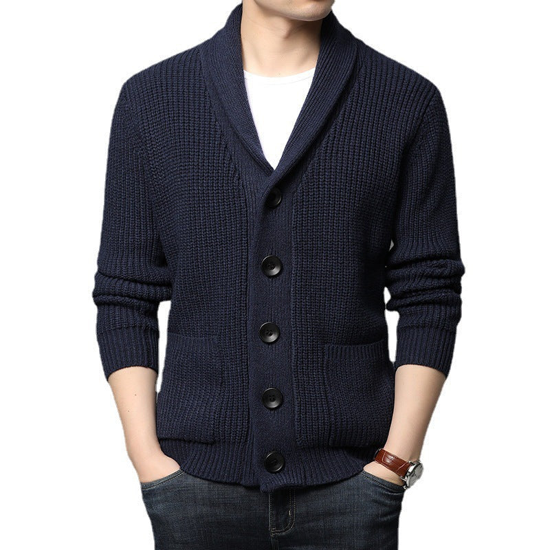 Herren Strickjacke mit praktischen Taschen und geschlossenem Kragen
