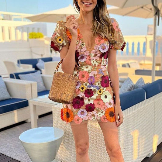 Kleid mit 3D Blumen Bestickung Bodycon Laternenärmel - BerlinGlamour