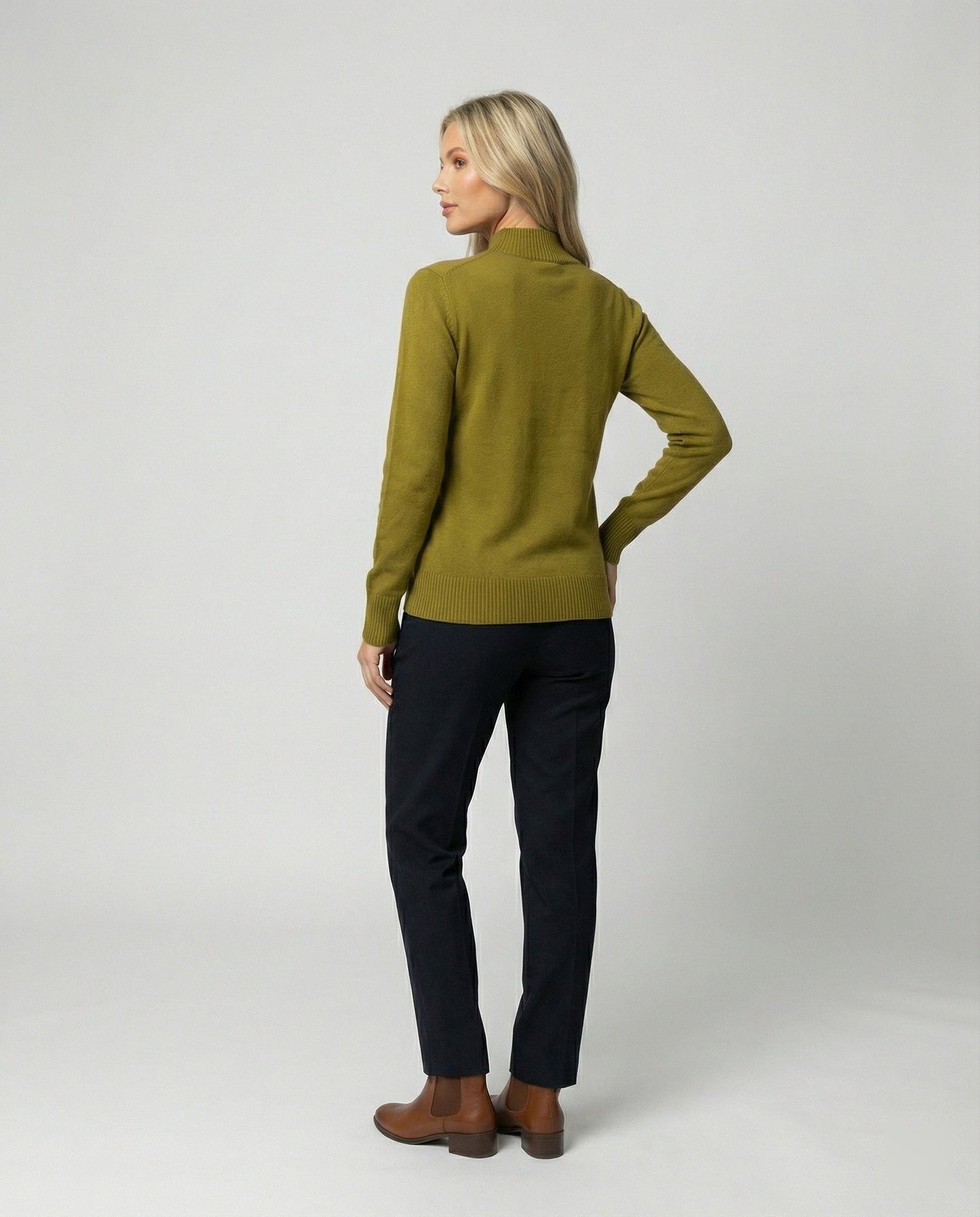 Damen Langarmshirt Stehkragen Grün Figurbetont