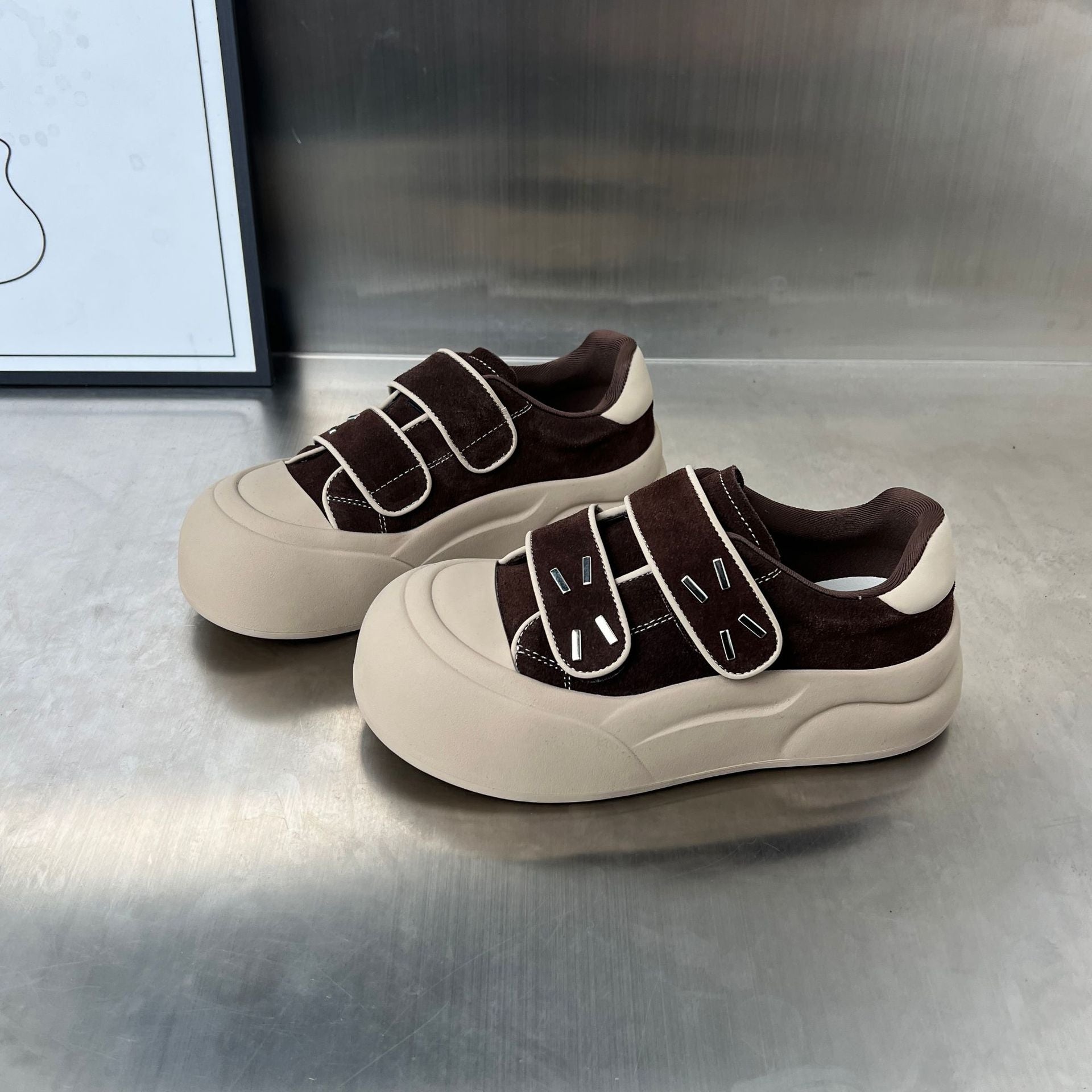 Damen Sneaker Chunky bequem mit Klettverschluss - BerlinGlamour