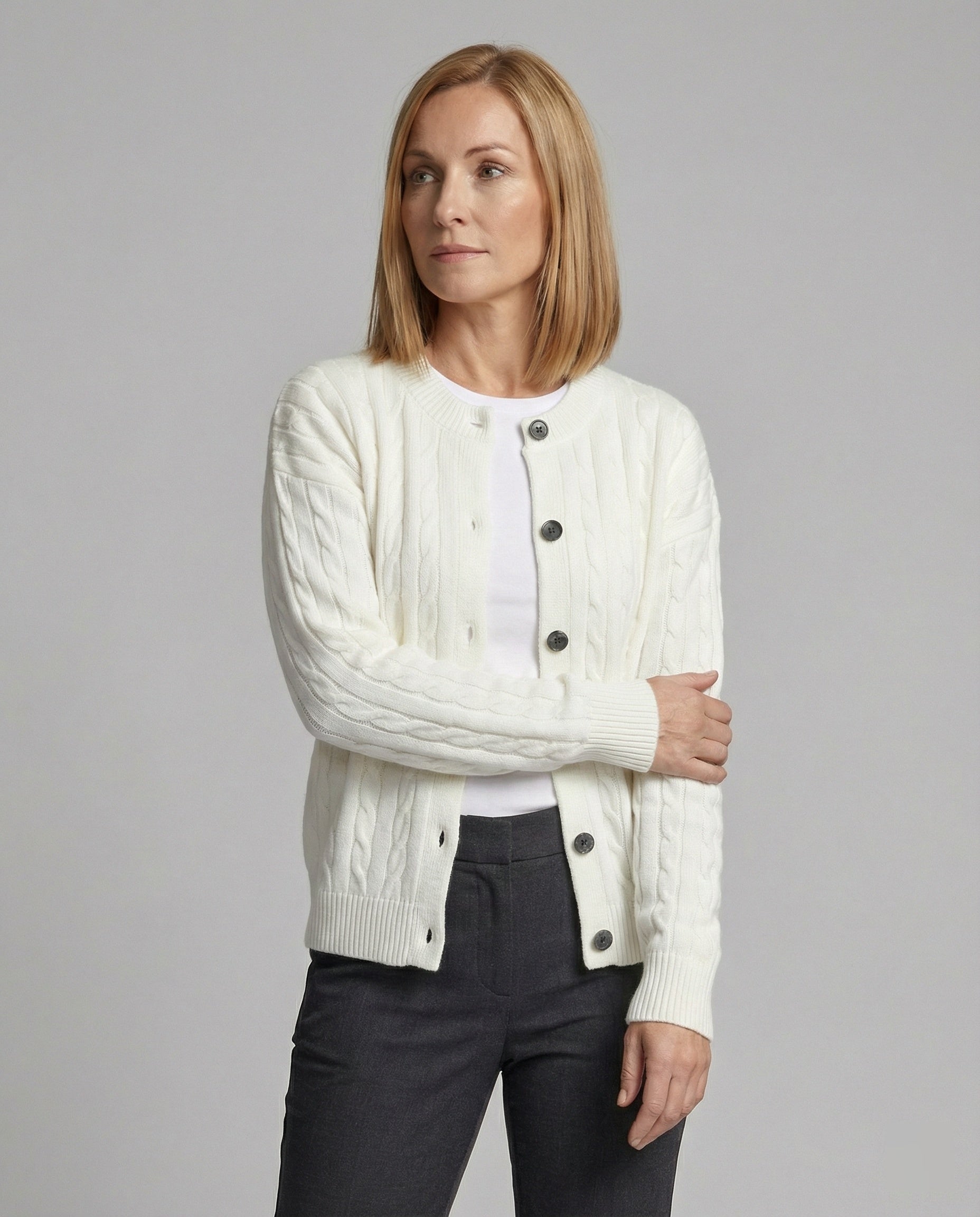 Damen Cardigan Oversize Zopfstrick Hüftlang - BerlinGlamour