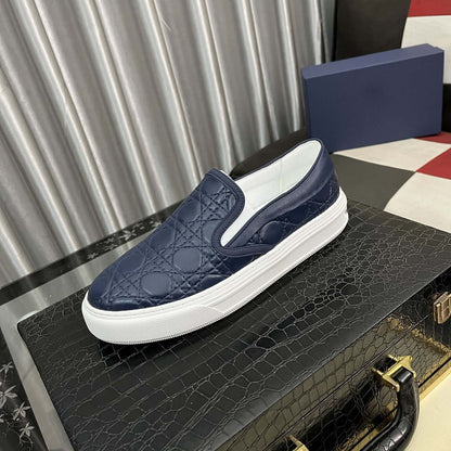 Damen Sneaker Slip-On Elegante Steppoptik Rutschfest