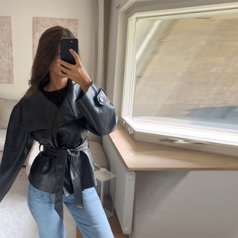 Damen Jacke Cropped Modern mit Doppelknöpfen und Breitem Kragen
