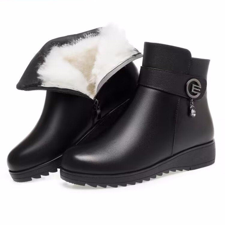 Damen Stiefeletten Warm Winterlich Mit Klappverschluss - BerlinGlamour