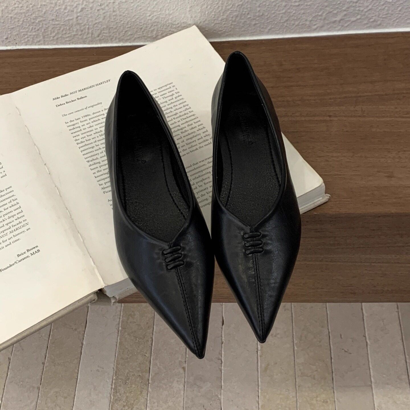 Elegante Damen Ballerinas Spitze Metall Detail
