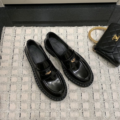 Elegante Damen Loafers Lackleder Schuhe mit Riemen