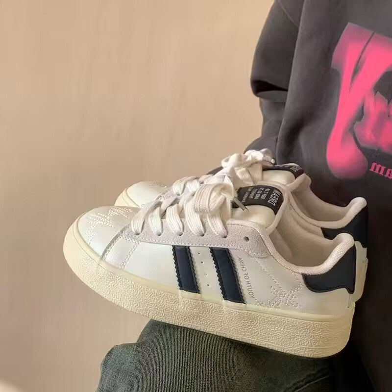 Damen Sneaker atmungsaktiv mit stoßdämpfender Sohle Sportlich