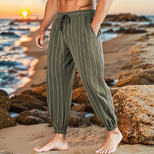 Für den Online-Shop Herren Freizeithose könnten wir folgende Adjektive und beschreibende Wörter verwenden:

* Elastisch
* Praktisch
* Elegant
* Exklusiv
*