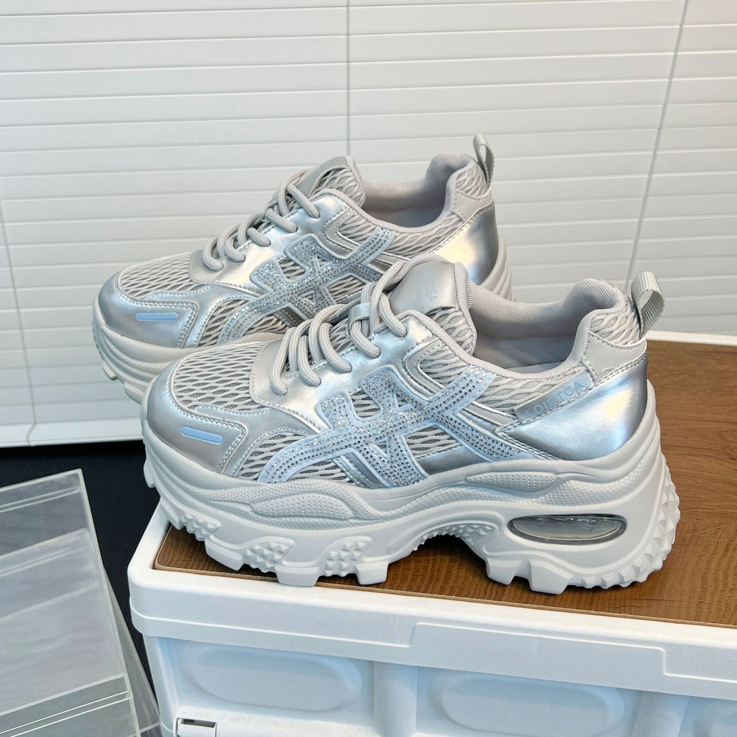 Damen Sneaker Sportlich Mesh Plattformsohle Trendy - BerlinGlamour