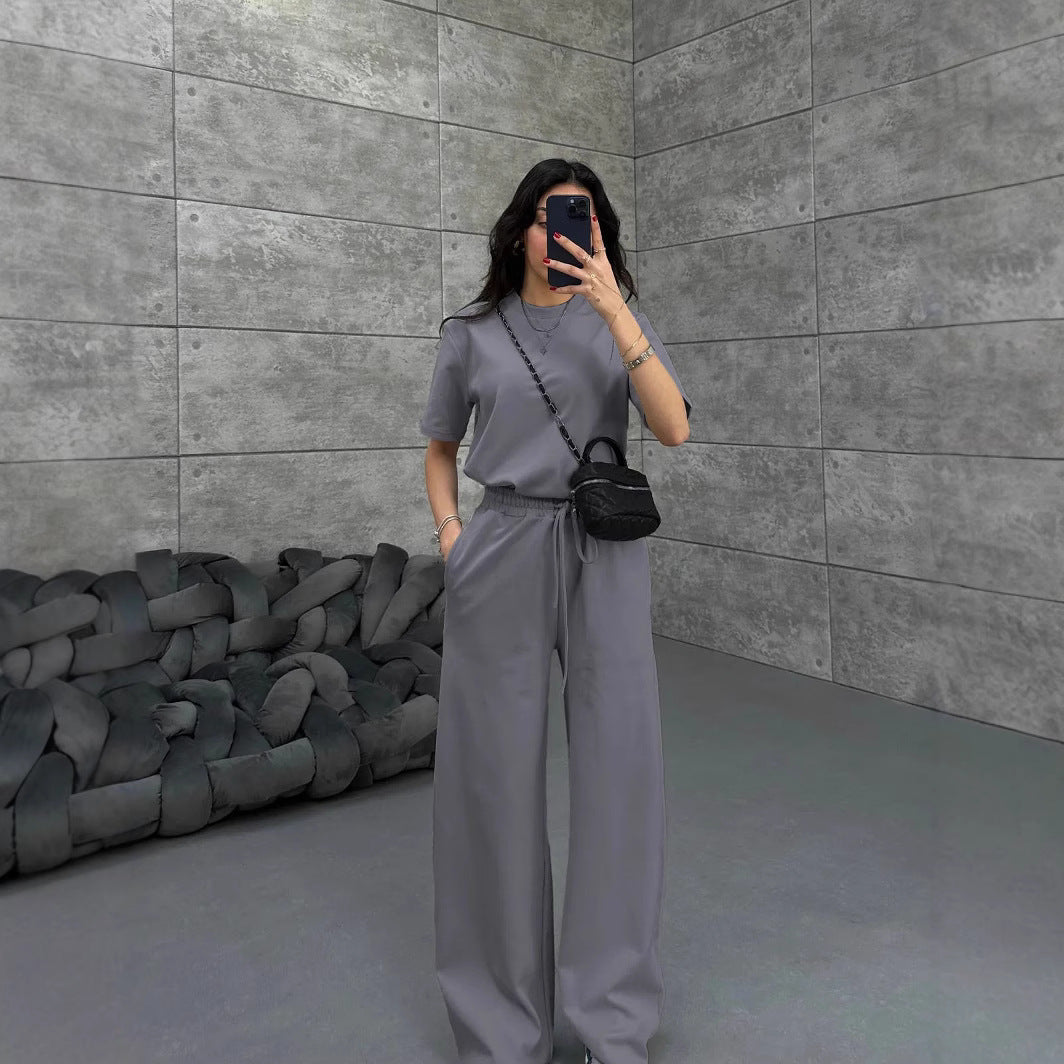 Damen Jumpsuit Weites Bein Stilvoll Komfortabel - BerlinGlamour