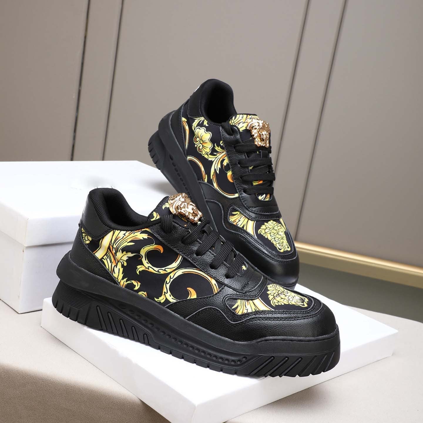 Damen Sneaker Elegantes Design Floralmuster DamenSchuhe - BerlinGlamour