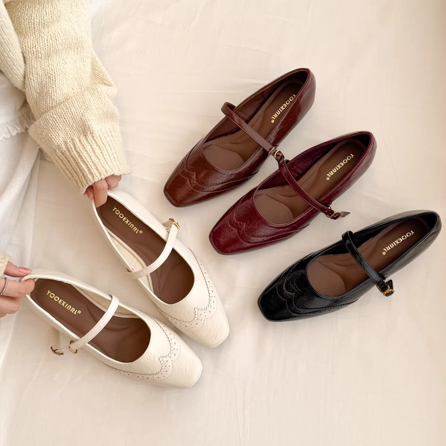Damen Ballerinas Elegant mit verstellbarem Riemen Brogue Design - BerlinGlamour
