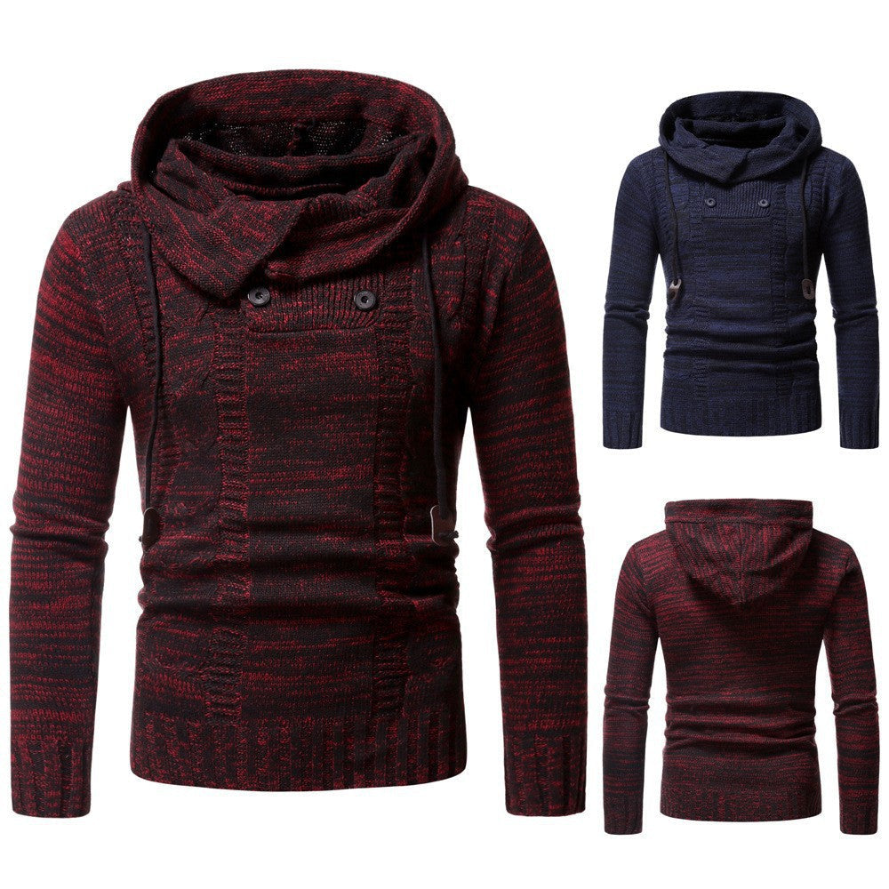 Moderne Strickpullover mit kuscheligem Kapuzenkragen und dekorativen Knopfdetails BerlinGlamour. - BerlinGlamour