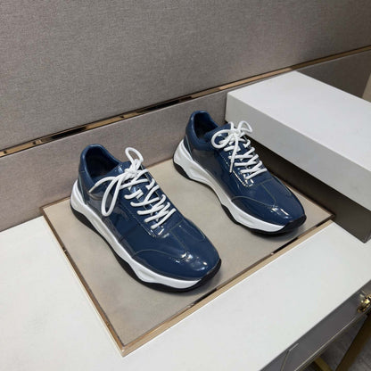 Damen Sneaker Sportlich Mit Glanzverschluss - BerlinGlamour