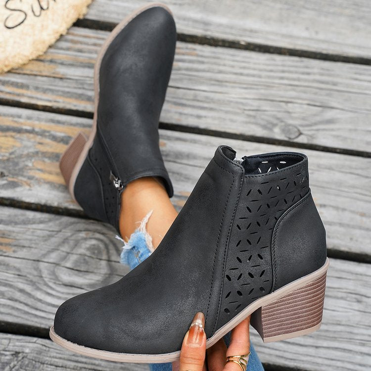 Damen Stiefeletten Elegant mit Lasercut-Design und flacher Sohle